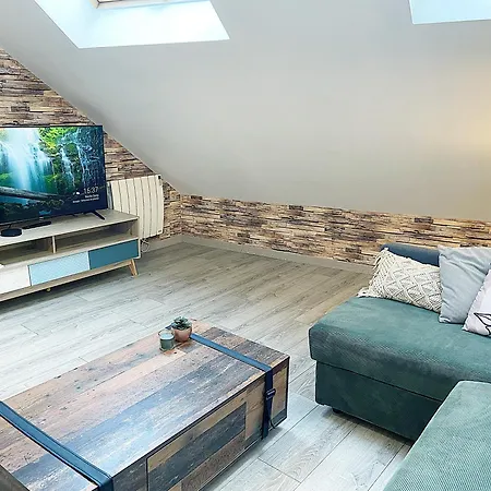 Le Sweet Home, Clim, Parking Prive, Wifi * Reims