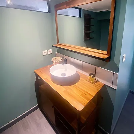 Apartment Le Sweet Home, Clim, Parking Prive, Wifi *